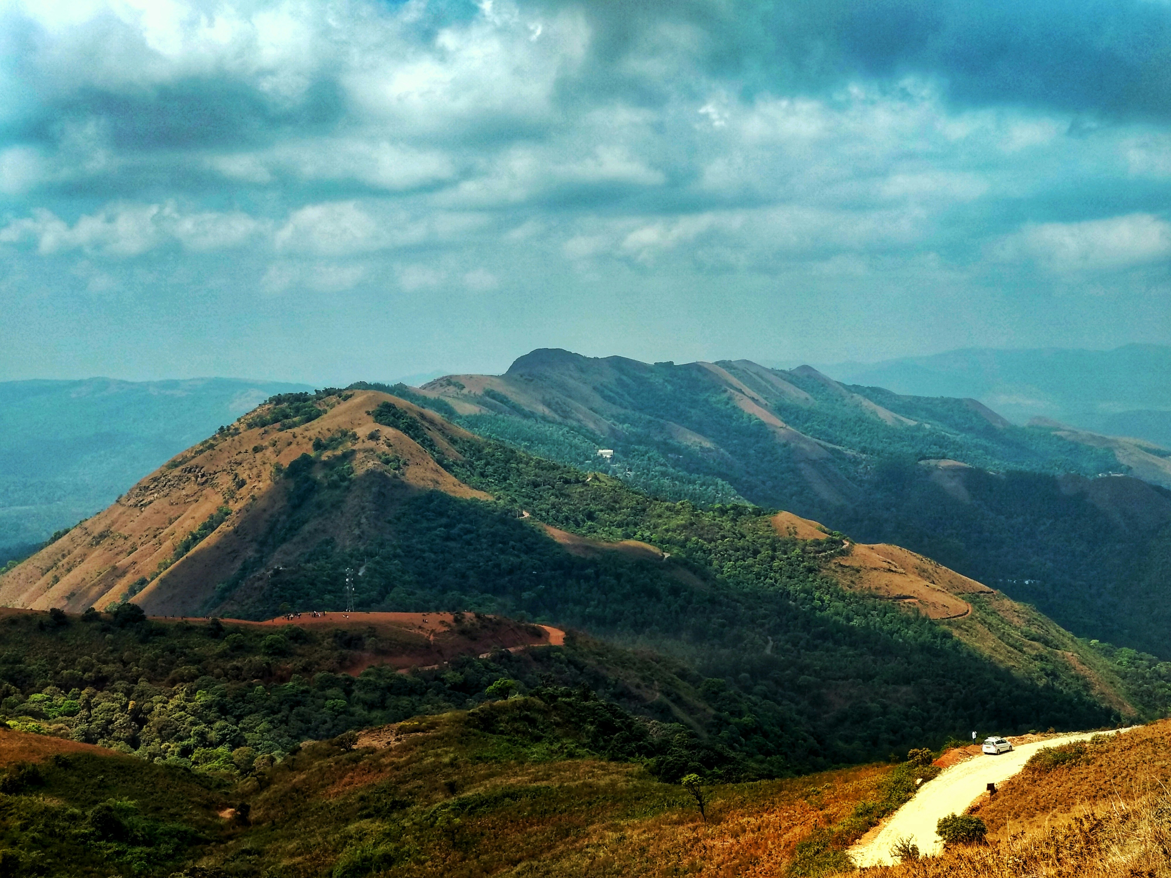 Bangalore to Chikmagalur Cab